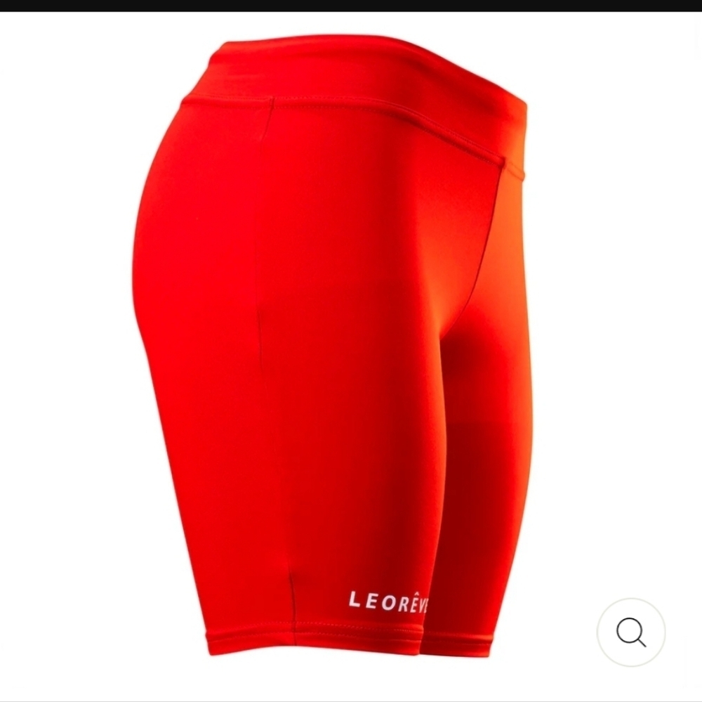 Leo Rêver women's red balanced compression biker shorts